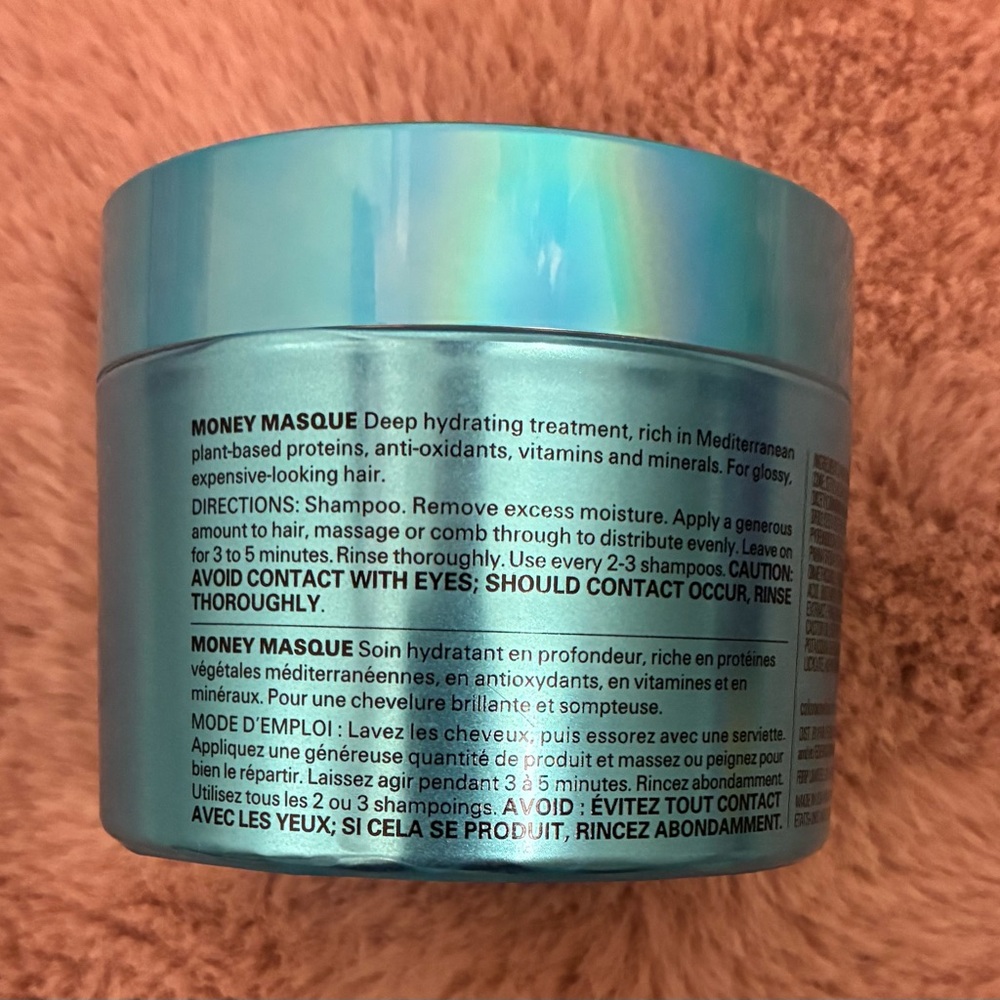 Color Wow Money Masque
Deep Hydrating Hair Treatment - Picture 2 of 10